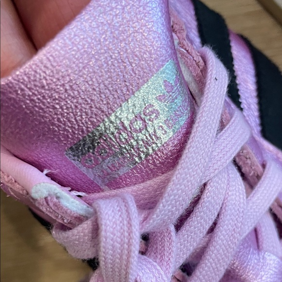 Adidas. Metallic Lilac Country OG - Picture 12 of 14